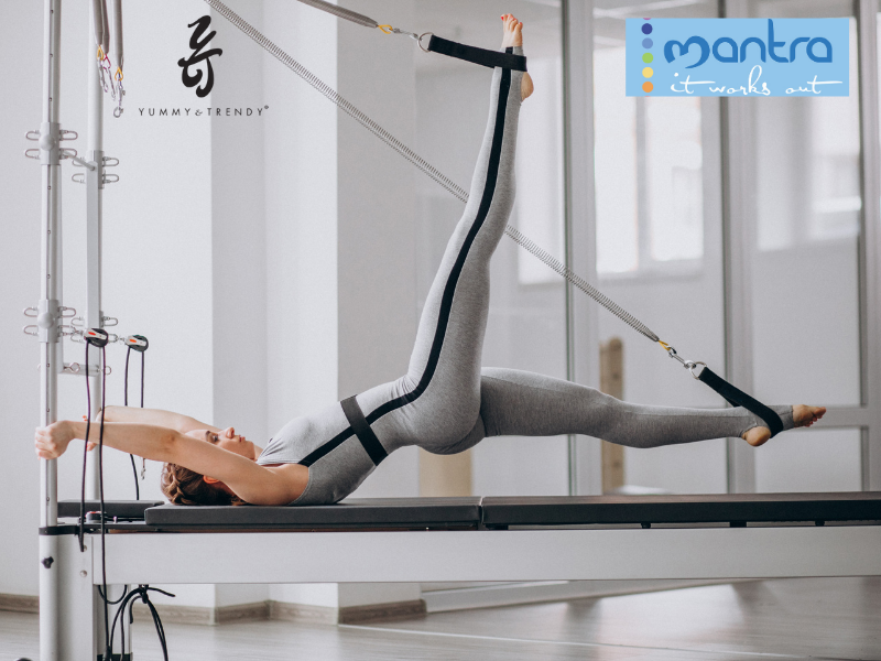 YUMMY & TRENDY® TRUNK SHOW PILATES & PROSECCO