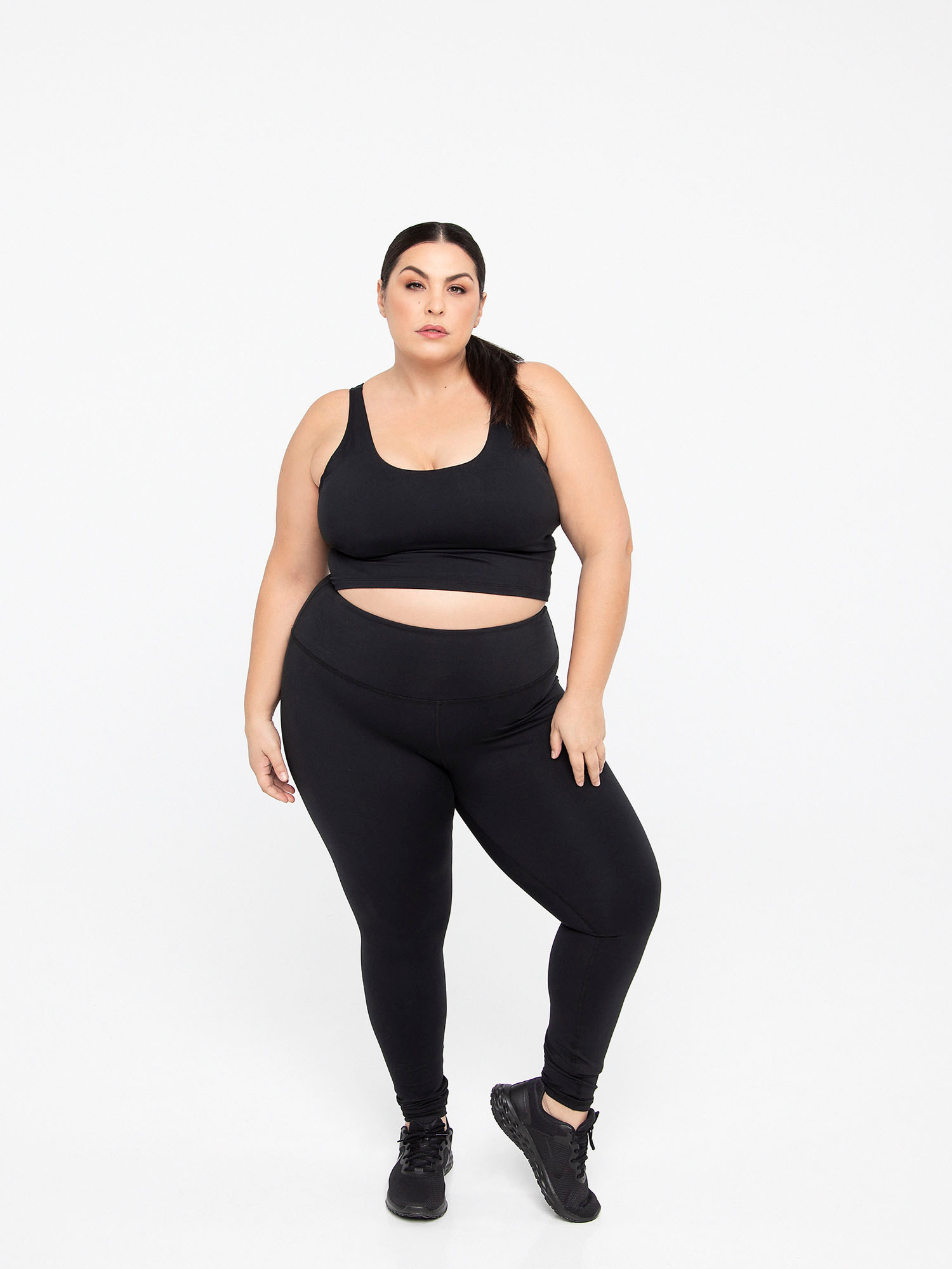 Empower Set in Black
